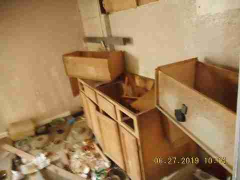 5010 32nd (10)_m.jpg